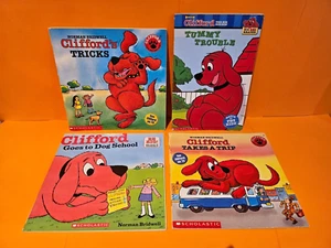 Clifford The Big Red Dog - x 4 Books Paperback Norman Bridwell Vintage 1966-2002 - Picture 1 of 3