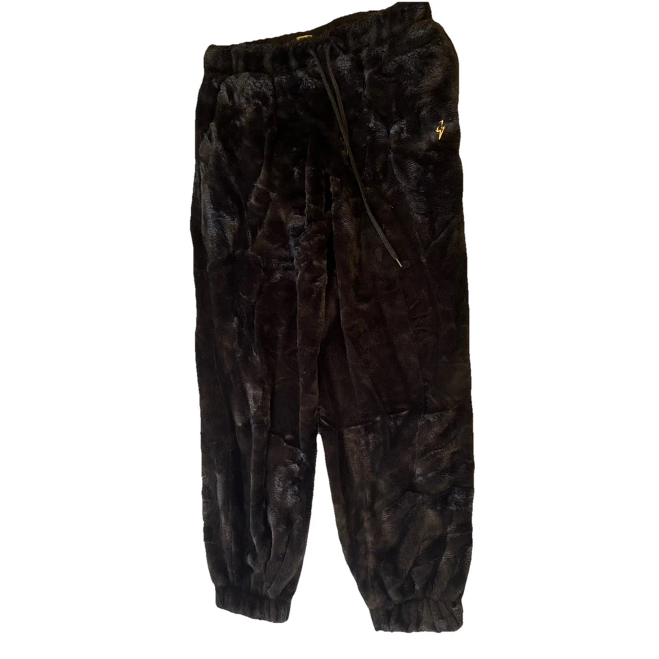 Pantalones de chándal No Boundaries negros de piel sintética talla L (11-13) forrados Foto 1 de 4