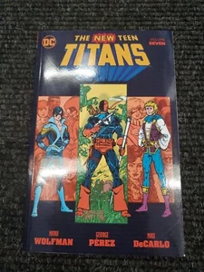 Die neuen TEEN TITANS - Band 7 - TPB - Marv Wolfman George Perez kostenloser Versand - Bild 1 von 5