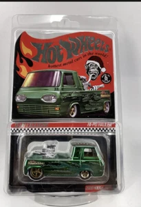 Hot Wheels 2020 Holiday Hi-Po Hauler RLC Green Gas Monkey #12417 SHIPS OUT FAST - Picture 1 of 4