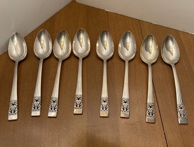 Juego de 8 cucharas sopera coronación cubiertos comunitarios de colección Oneida plateadas Foto 1 de 4