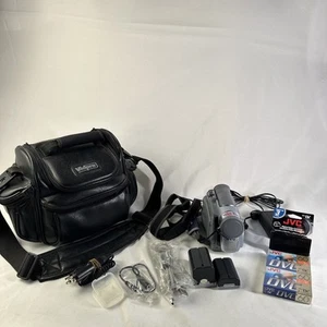 TESTED JVC Video Camera Mini DV Camcorder GR-D90U With Case, Accessories & Film - Picture 1 of 7