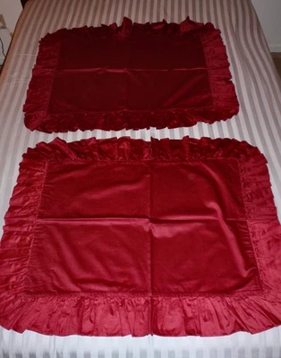 Juego de 2 fundas de almohada con volantes cuadrados rojos hechos a medida vintage años 60 Foto 1 de 3