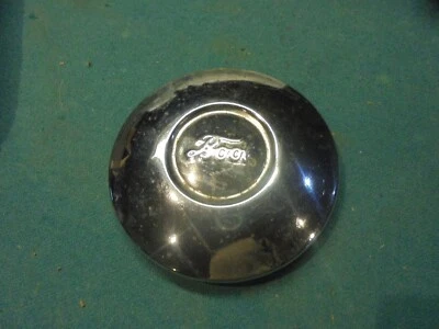 Tapacubos vintage Bool Ford modelo A del mercado de accesorios Foto 1 de 4