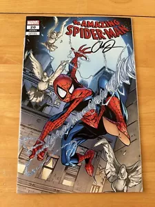 AMAZING SPIDER-MAN #20 DREW ZUCKER TRADE DRESS VARIANT LTD 3000 signiert mit Echtheitszertifikat - Bild 1 von 6