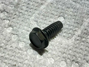 Silenciador McCulloch PM 6 6A Mini Mac 25 30 35 SP40 PM 510 515 Tornillo Mnt 110674 Nuevo de Lote Antiguo - Imagen 1 de 1