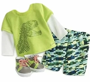 American Girl - Abito dinosauro Dino-Mite per bambola ragazzo - Ritirato 2018 - Nuovo con scatola - Foto 1 di 3