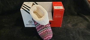 Women's isotoner Holiday Collection Boxed Slippers - Wildberry NEW in Box - Picture 1 of 6