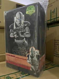 in magazzino Hot Toys TMS128 STAR WARS The Bad Batch personaggio Comando Imperiale 1/6 - Foto 1 di 7