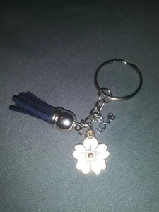 BOHO FLOWER KEYCHAIN TASSEL PURSE CHARM - Picture 1 of 2