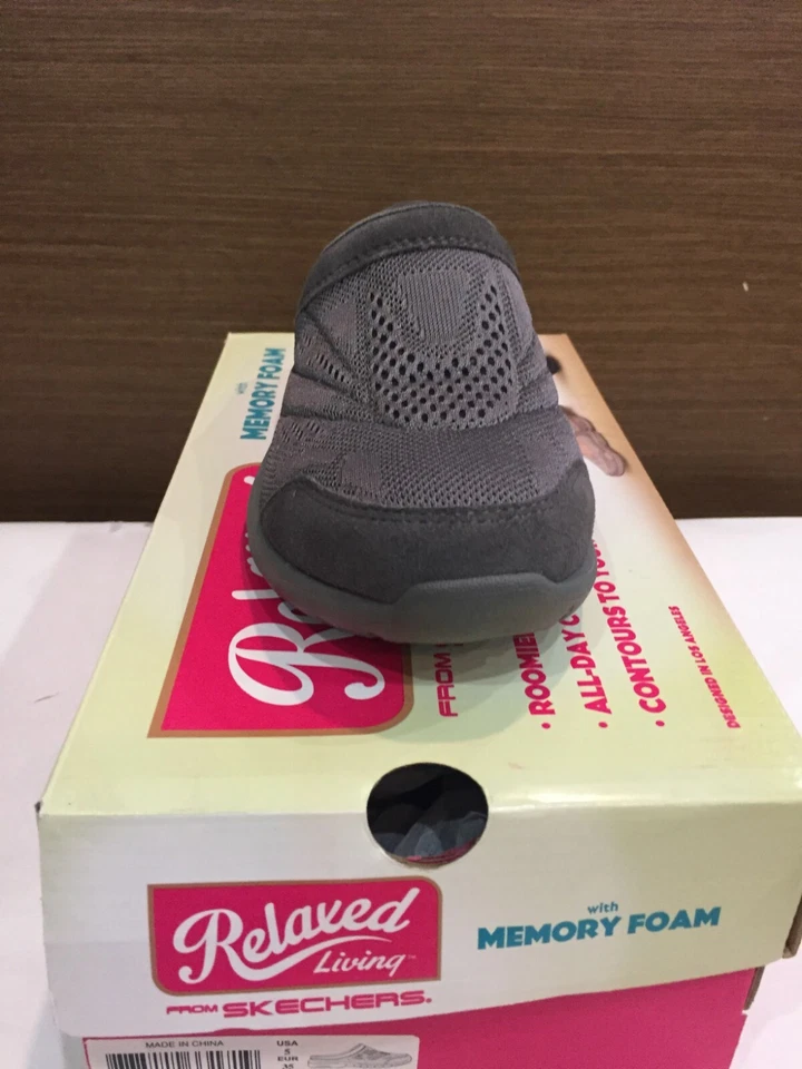 SKECHERS MUJER RELAXED LIVING SERENITY 49005 (Zueco Deslizable para Caminar, 2 Colores) Foto 1 de 3