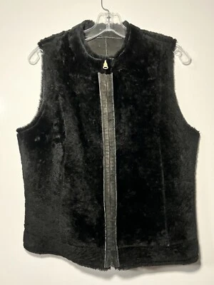 Trilogy Women’s Black Suede/Faux Fur Reversible Vest, Size Small, Zipper  - Image 1 of 4