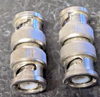 2 pcs Pomona Electric 3533 BNC (M) to BNC (M) coupler - Image 1 of 3
