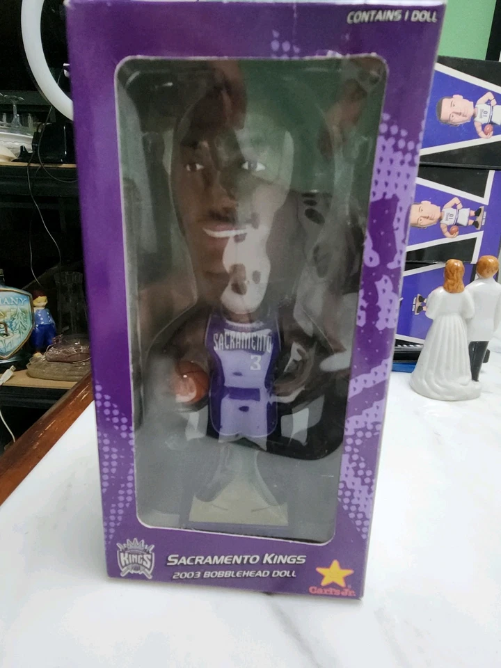 2003 Sacramento Kings Gerald Wallace #3 Bobblehead Doll (NBA Carl's Jr. Promo) - Image 1 of 1