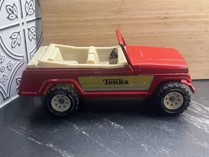 Vintage Tonka Willys Jeepster ~ Red Convertible Jeep - Picture 1 of 7