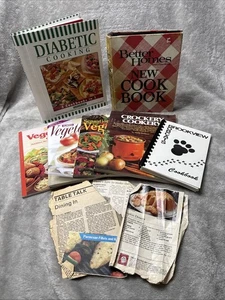 Vtg Lot 2 Hardcover Books, Set 4 Magazines, Recipe Booklet & Newspaper Recipes - Picture 1 of 16