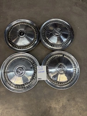 4 Tapacubos Ford F250, F350 1973-1979, 16" OEM (tapa de 15" con anillo adaptador de 16") #943 Foto 1 de 4