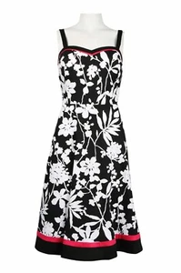 Floral Fit and Flare Cotton Blend Dress by Madison Leigh - Bild 1 von 1
