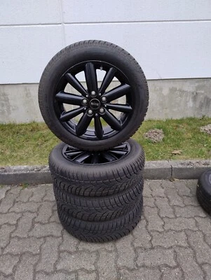 4x Winterkompletträder Mini (F55 F56 F57) auf Original 16 Zoll Mini Alufelgen - Bild 1 von 4