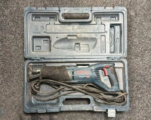 Bosch Professional GSA 1100E Reciprocating Saw - Picture 1 of 6