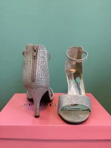 PIERRE DUMAS Sparkling Silver Stiletto Open Toe Sandals Women's Size 7 - Picture 1 of 6