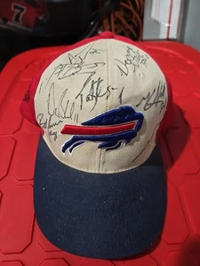 Vintage Buffalo Bills Sports Hat NFL SnapBack Cap SIGNED 11 Signatures Autos - Picture 1 of 10