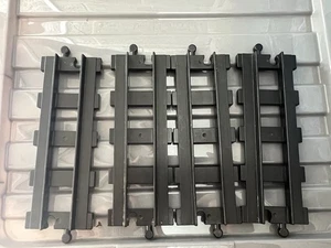C - VINTAGE Lego Duplo Black Train Track - 4 X Straight Pieces - Picture 1 of 1