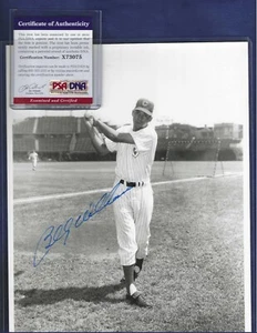 Billy Williams Chicago Cubs Baseball Autographed Brace 8x10 Photo PSA COA Rookie - Picture 1 of 1