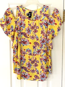 By & By Damenbluse gelb Paisley Cold Shoulder Rüschenärmel (Größe M) neu ohne Etikett - Bild 1 von 8