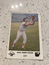 1981-82 Venezuelan Winter League Sticker Raul Perez Tovar La Guaira #224
