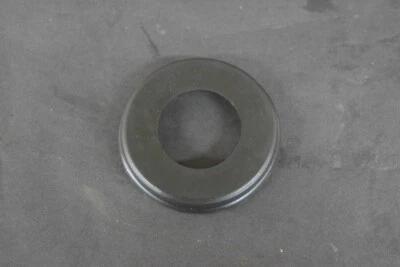 HONDA CB450 CL450 CB500T COJINETE DE RUEDA TRASERO RETENEDOR TAPA ANTIPOLVO Foto 1 de 4