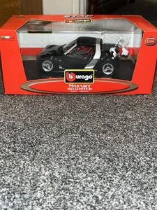B63 1:24 BBURAGO BURAGO 16074 SMART ROADSTER COUPE BLACK WITH GREY MIB - Picture 1 of 3