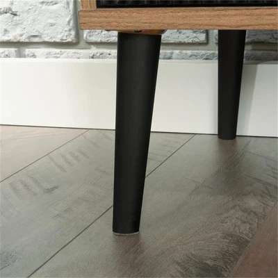 Gabinete de almacenamiento de madera/metal de ingeniería Sauder Ambleside en nogal sereno Foto 1 de 4