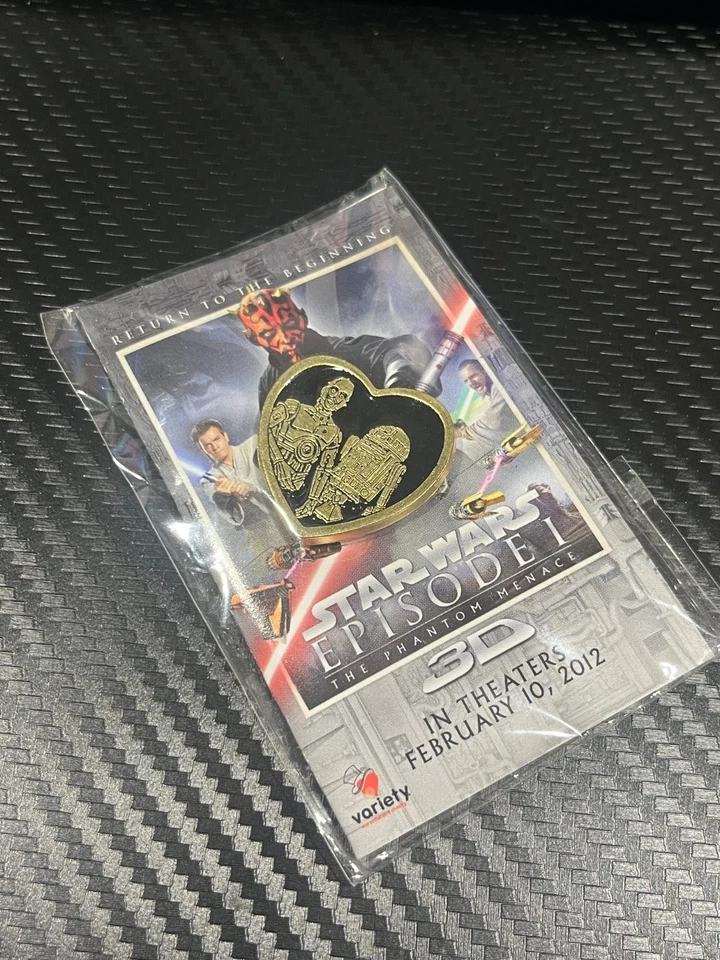 Star Wars Episodio 1 La Amenaza Fantasma 3D Variedad Pin C-3PO R2-D2 NUEVO Sellado Foto 1 de 1