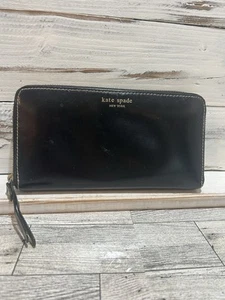 Kate Spade Black Patent Leather Zip Wallet - Picture 1 of 6