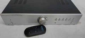 Musical Fidelity A3CR preamp with internal mm/mc phonostage & remote - Picture 1 of 7