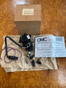 NOS OMC Johnson Evinrude 5004562 Fuel & Oil Pump Assembly - Bild 1 von 7