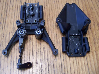 Se adapta a Traxxas 4x4 Raptor R Manivela de dirección Mampara delantera y trasera Placa de deslizamiento Foto 1 de 4