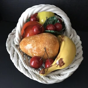 Vtg Ceramic Fruit Basket Made In Italy One Piece Nice (BM BW) - Picture 1 of 6