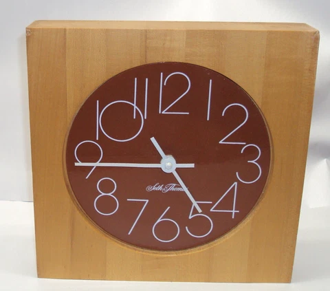 VTG 70's SETH THOMAS SQUARE BUTCHER BLOCK WALL MOUNT CLOCK MADE IN USA Cover