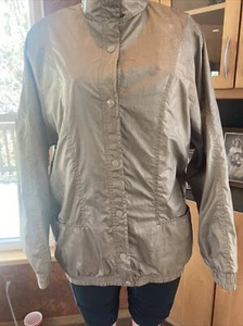 Tudor Court by Haband Size M Vintage Tan snap Up Long Sleeve Windbreaker - Picture 1 of 3