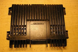 Amplificador Altavoz Audi A3 S3 BOSE 96-03 8L0 035 223 - Imagen 1 de 3
