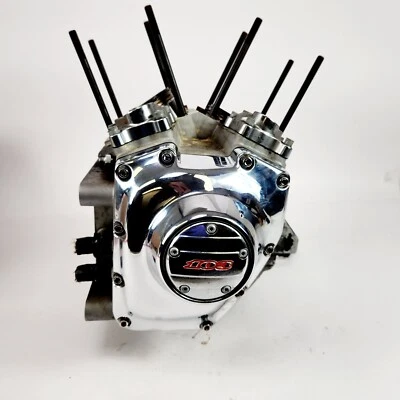 Harley-Davidson CVO Ultra Classic 103" SE 2006 FLHTCUSE motor mitad inferior Foto 1 de 4