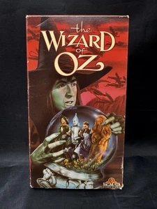 The Wizard Of Oz VHS Tape 1939 MGM 1988 Release Judy Garland RARE Red Box - Imagen 1 de 4