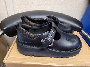 Kickers Women's Shoes In Black Size UK 5 - Picture 1 of 13