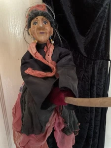 Witches Of Pendle Old Agatha - Picture 1 of 4