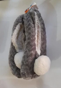 Korbond Chilled Out Slippers Socks Medium Pom-Poms Grey And White NwT - Picture 1 of 6