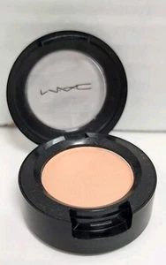 MAC Satin Eye Shadow PEACH ON THE BEACH Full Size .05oz / 1.5g Rare Shade NEW! - Picture 1 of 3