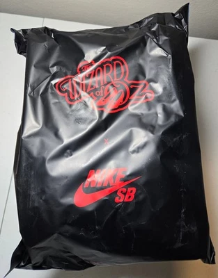 Talla 12 - El Mago de Oz x Nike Dunk SB Low Poppy Field (FZ1291-600) *NUEVO* Foto 1 de 4