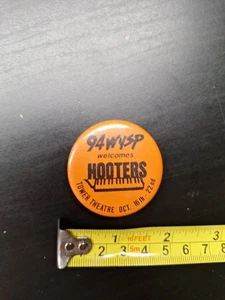 Hooters 94 WYSP Tower Theater Button Pin 1985 - Picture 1 of 3